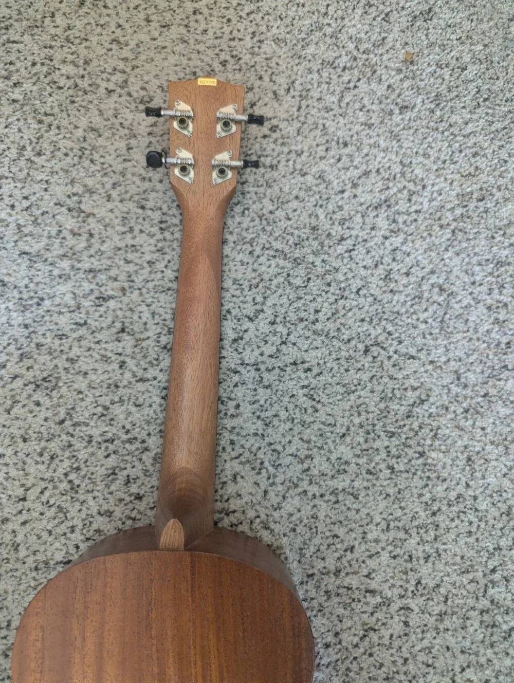 Kala Soprano Ukulele in Warm Mahogany - Picture 6 of 6